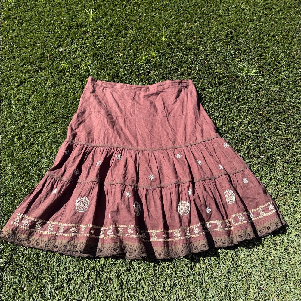 JohnPaulRichard Maroon A-Line Skirt with Embroidery